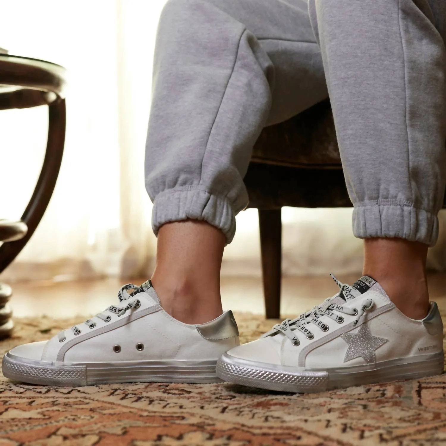 Alive 7 In White