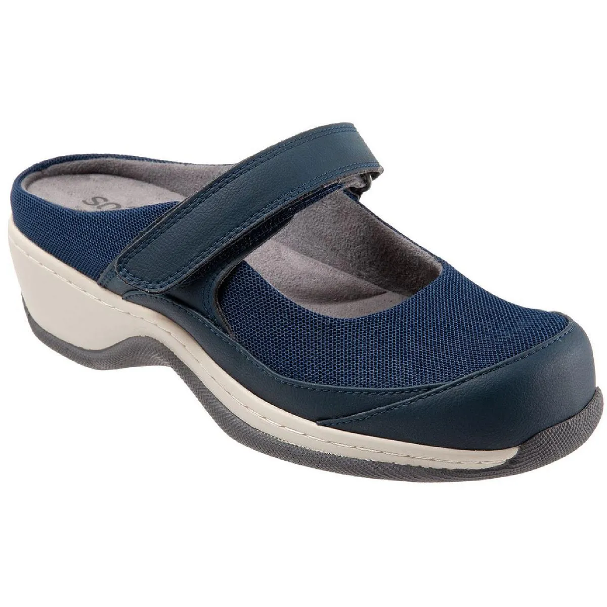 Arcadia Womens Mesh Adjustable Slip-On Sneakers