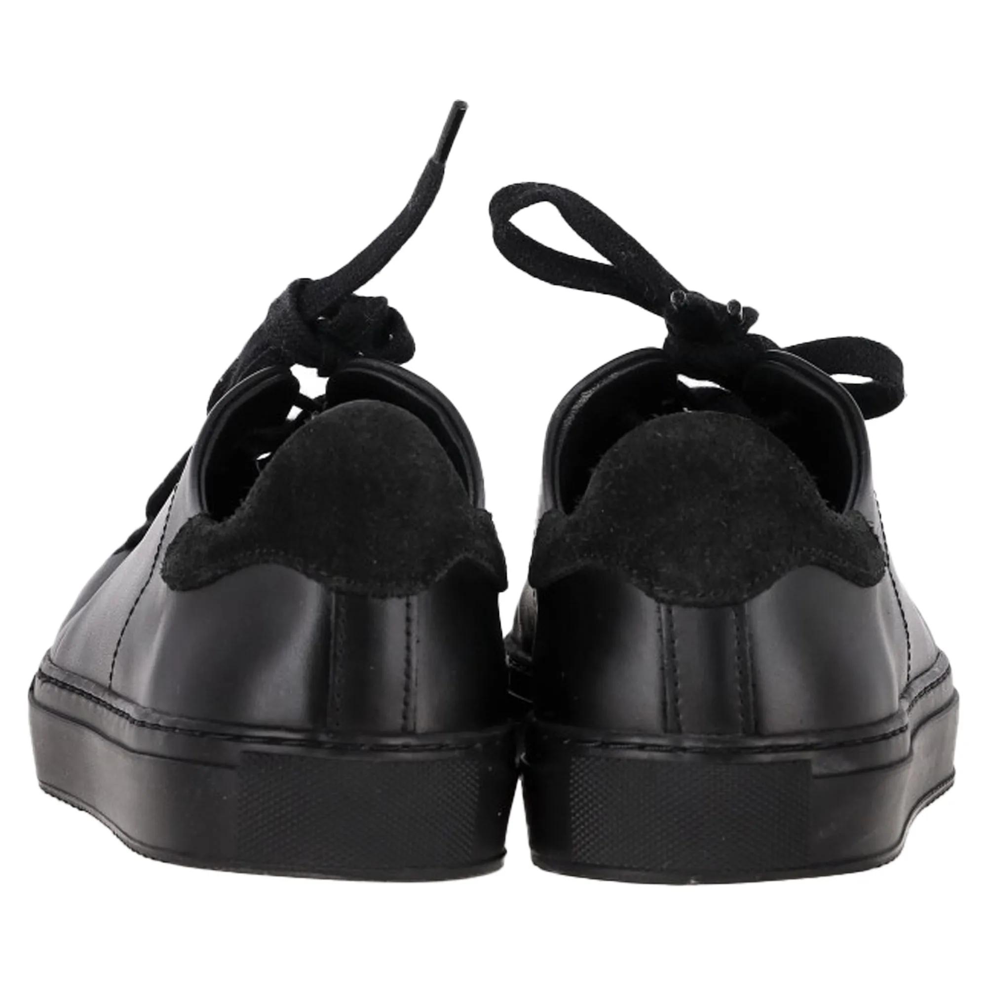 Axel Arigato Clean 90 Sneakers in Black Leather