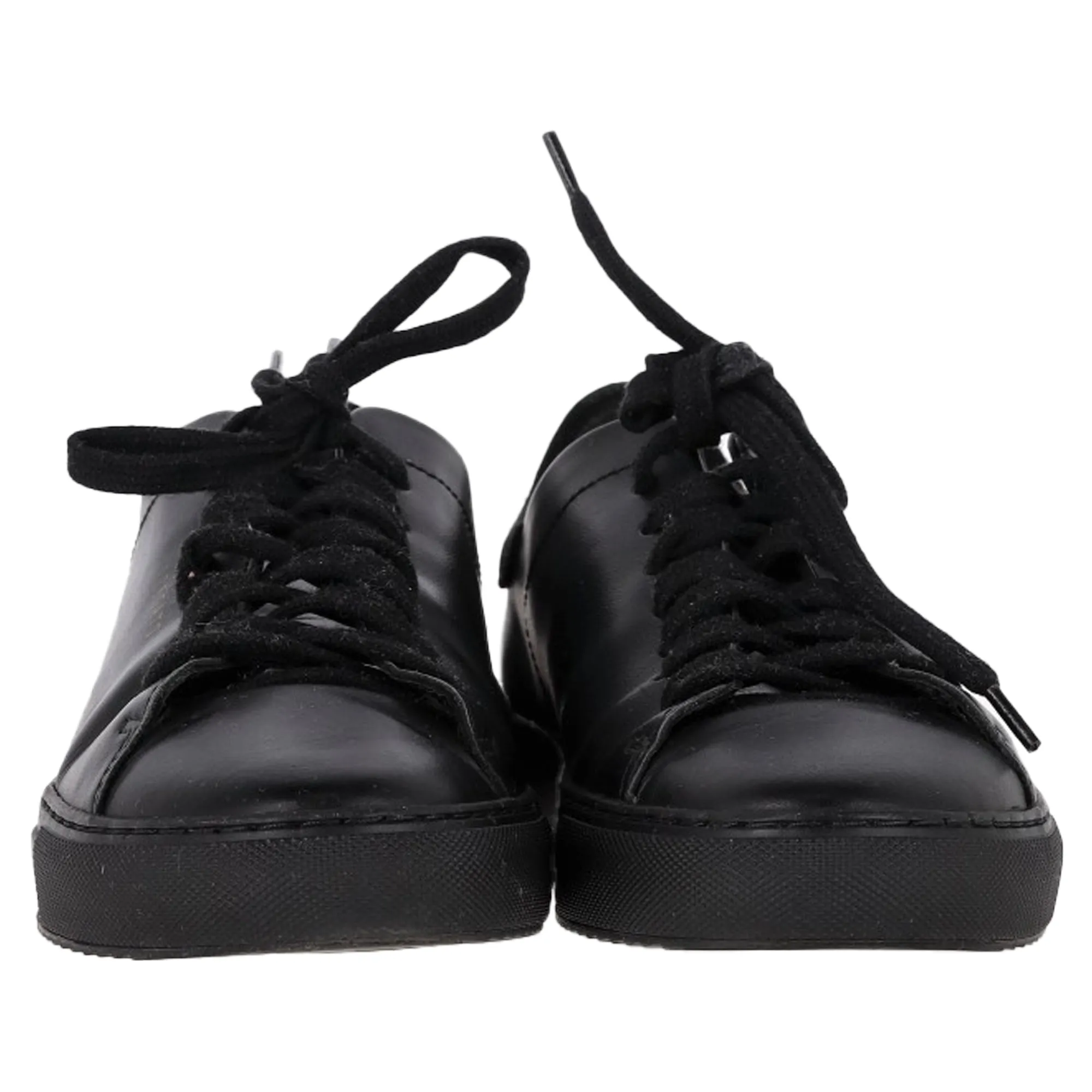 Axel Arigato Clean 90 Sneakers in Black Leather