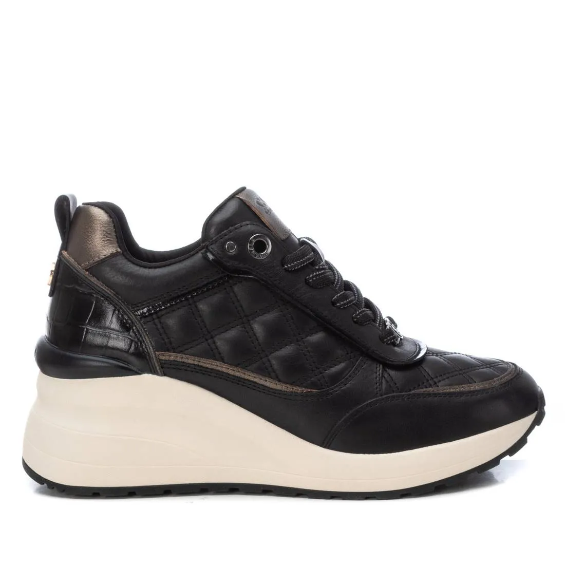 Carmela Collection Women's Leather Casual Sneakers By Xti