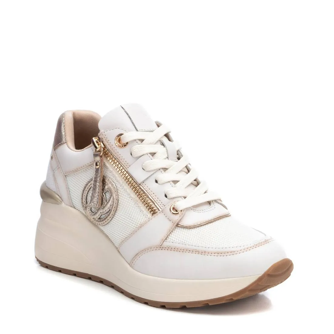 Carmela Collection Women's Leather Casual Sneakers By Xti