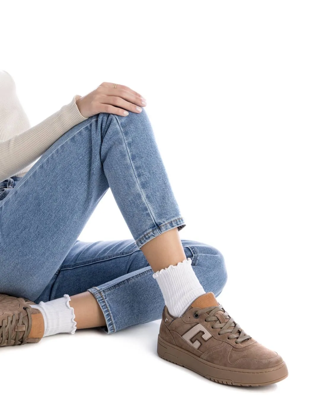 Carmela Collection Women's Leather Casual Sneakers By Xti