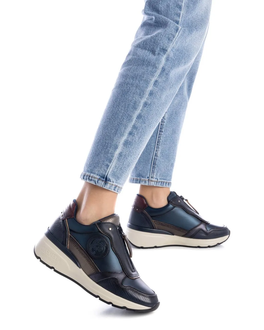 Carmela Collection Women's Leather Casual Sneakers By Xti