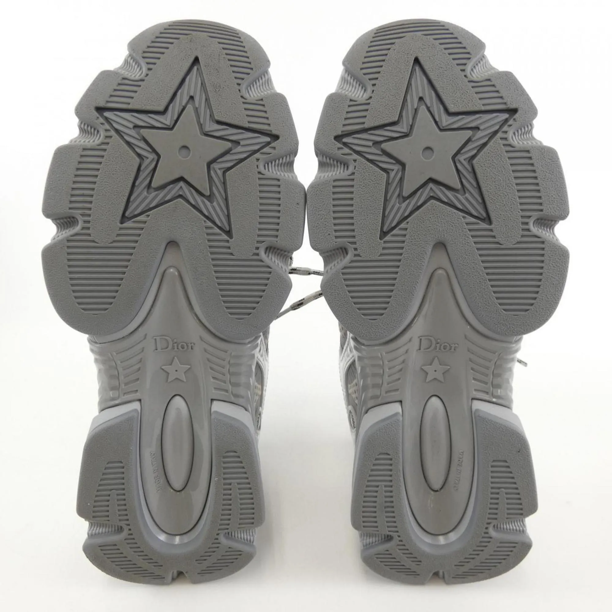 Christian Dior Sneakers (Pre-Owned)
