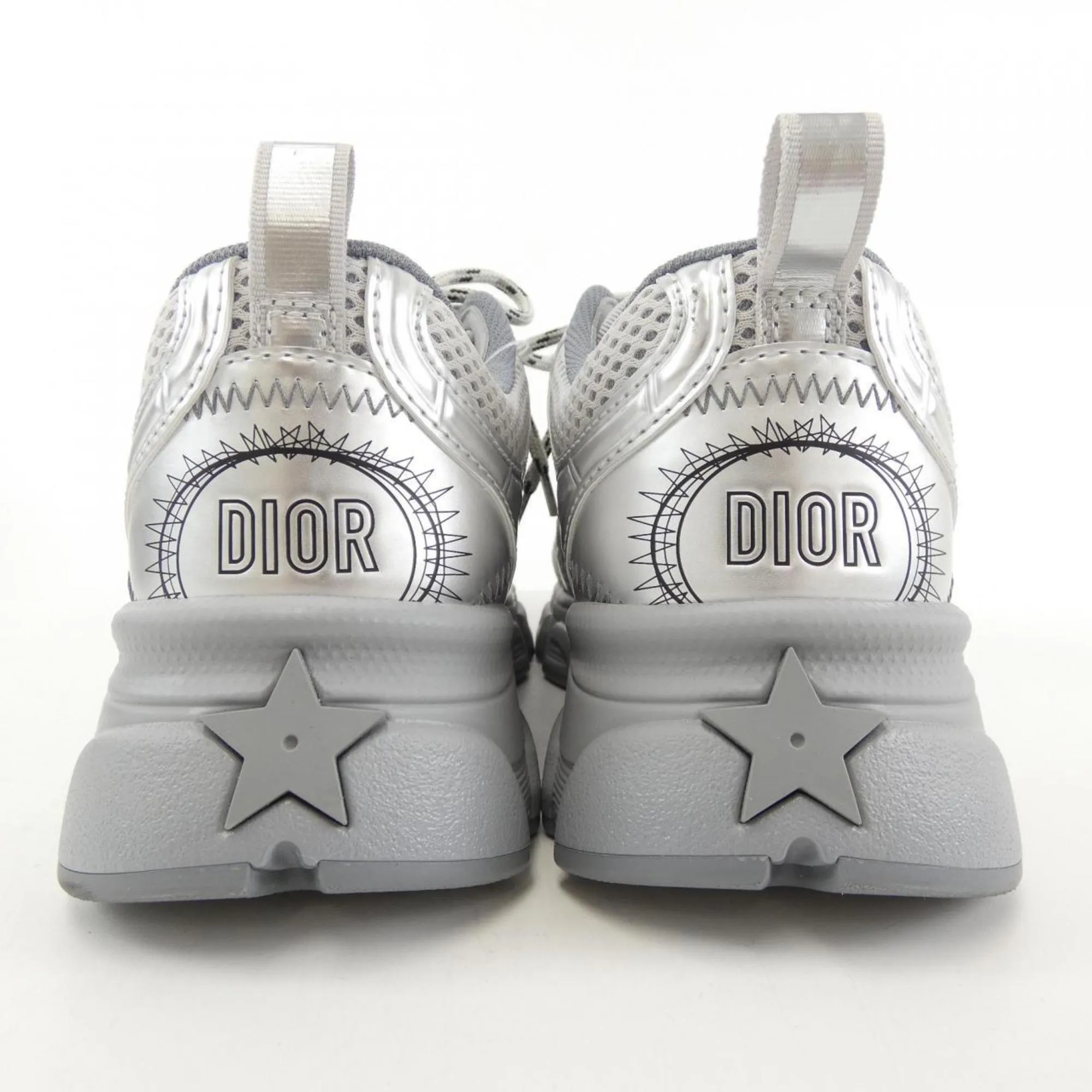 Christian Dior Sneakers (Pre-Owned)