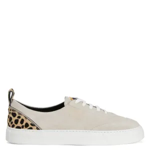 Giuseppe Zanotti Giuseppe Zanotti Zenas