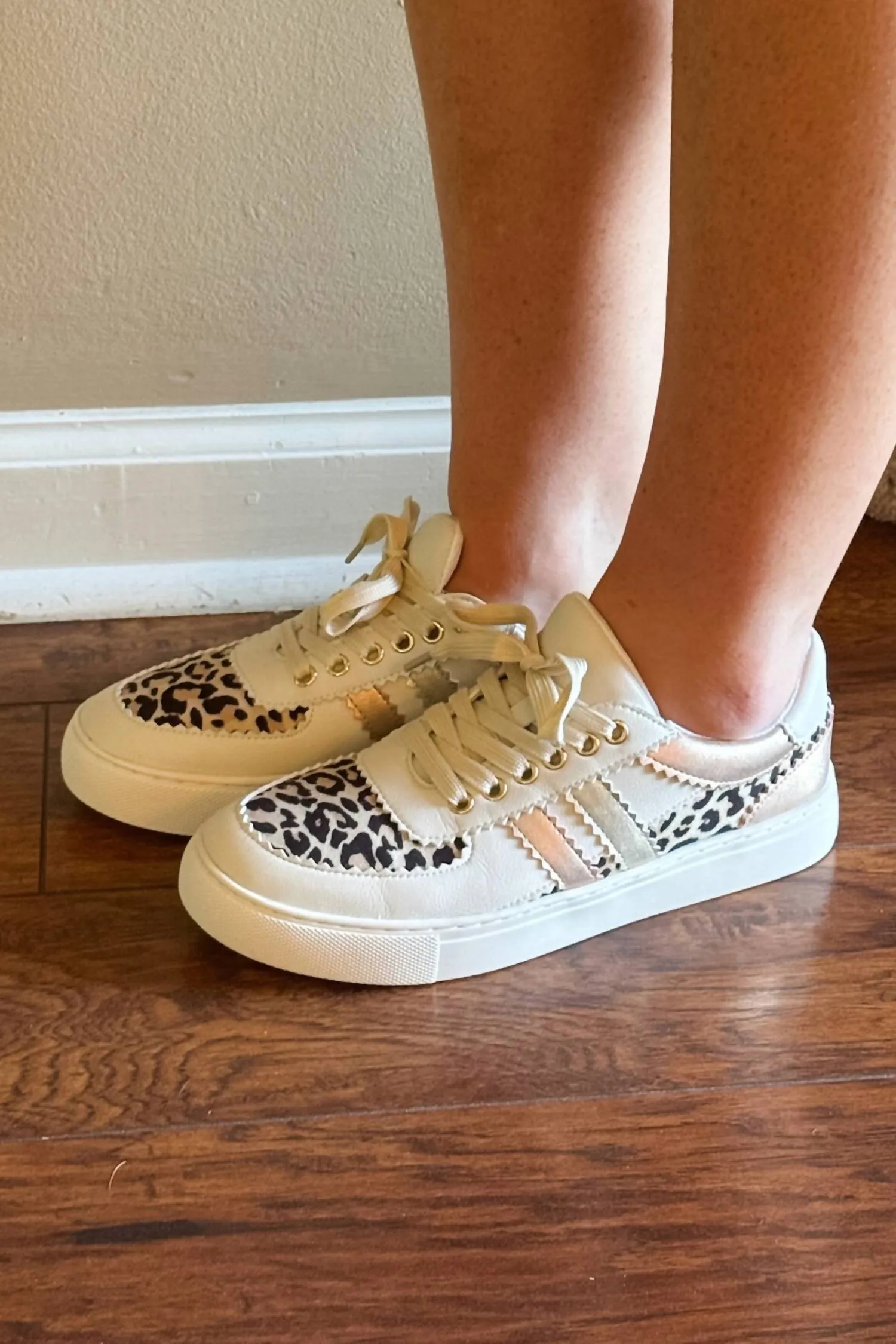 Leopard Sneaker In White