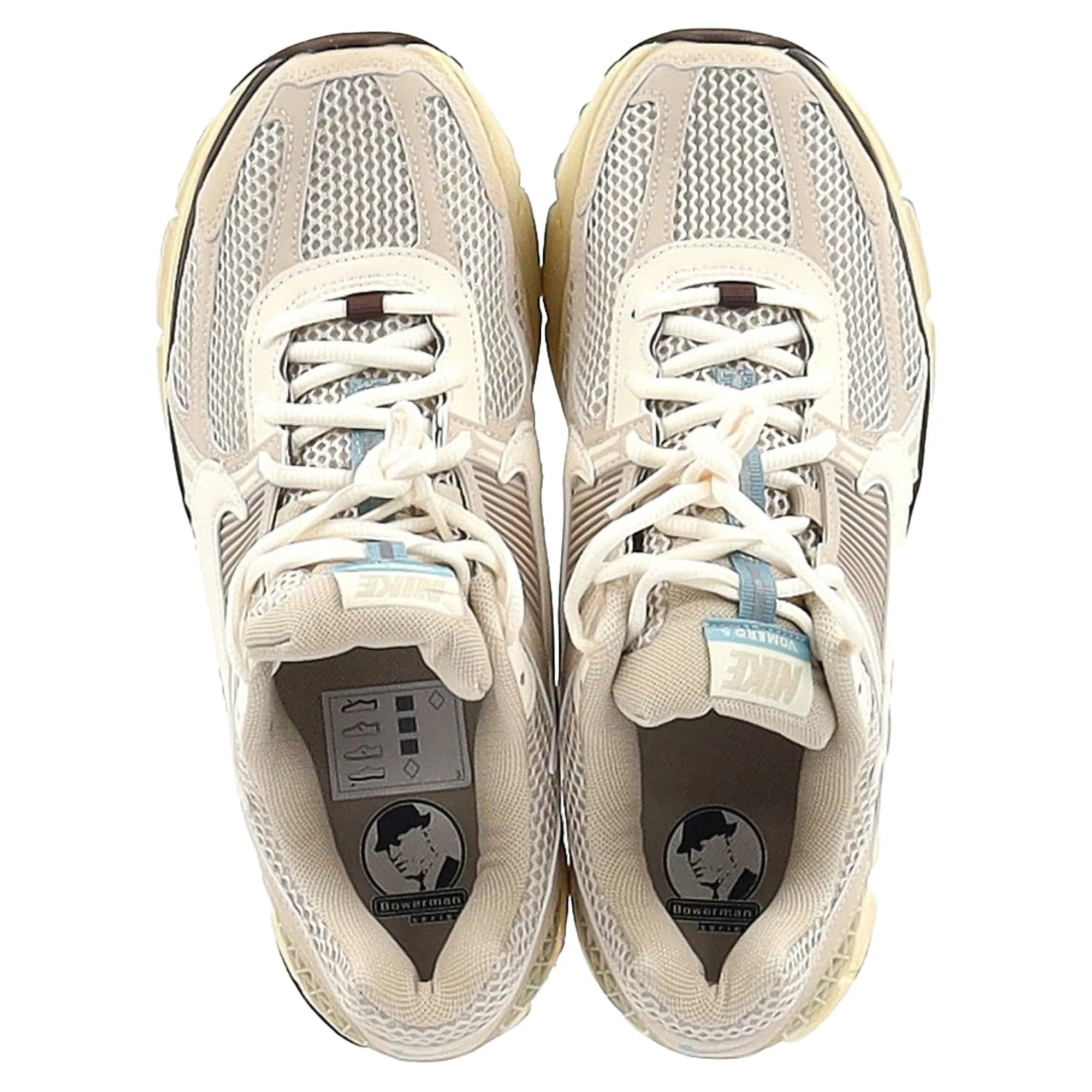 Nike Zoom Vomero 5 Sneakers in Beige Synthetic