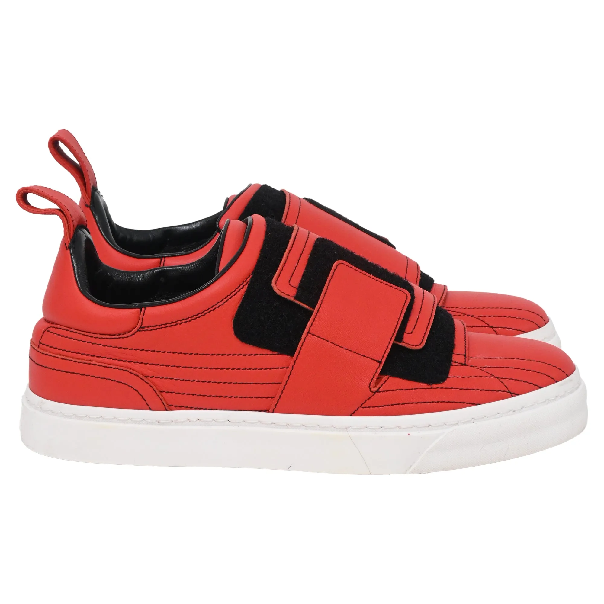 Paco Rabanne Contoured Effect Sneakers in Red Leather
