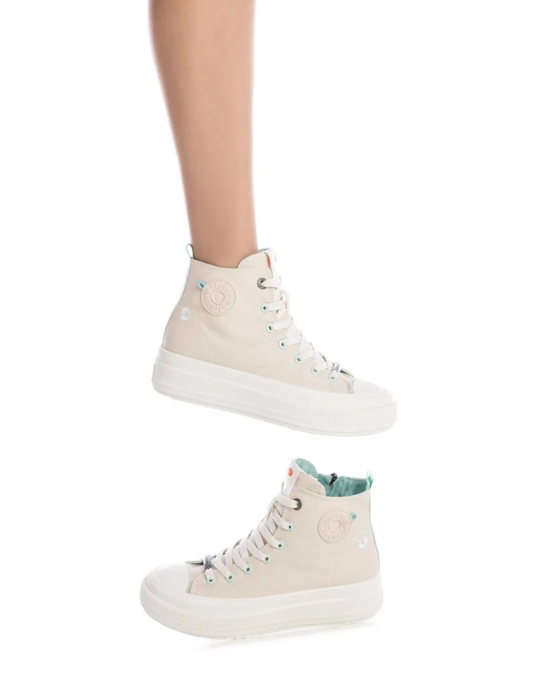 Refresh Collection Women's Sneaker Booties By Xti