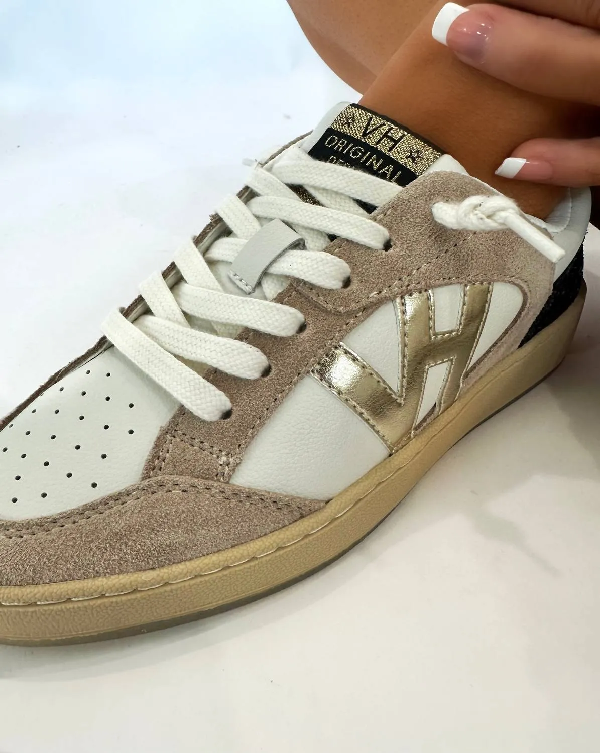 Star Chasing Sparkle Shoes In White