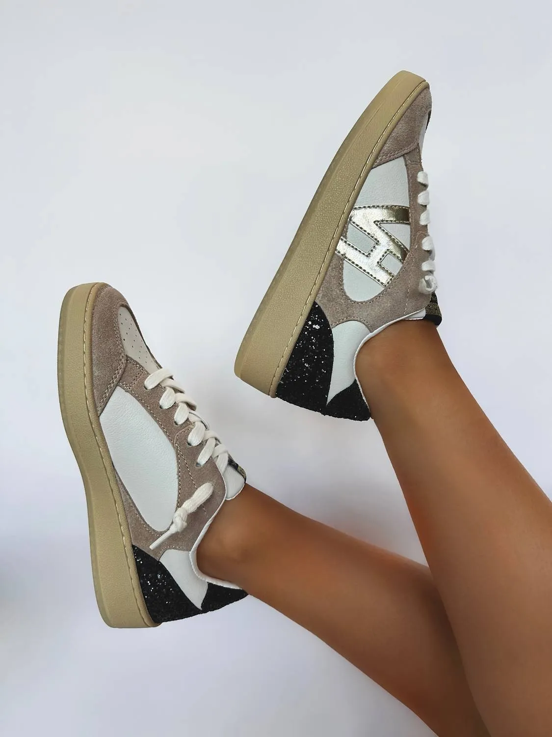 Star Chasing Sparkle Shoes In White