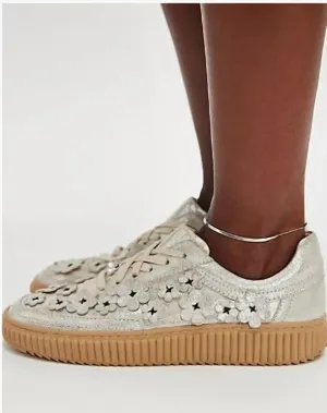 Wall Flower Sneakers In Champagne Metallic