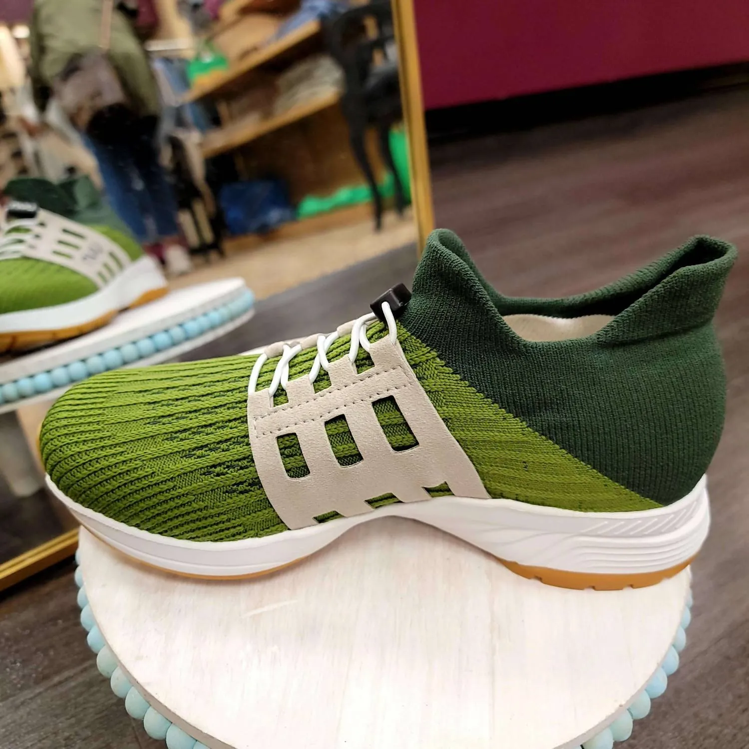 Women Washi Sneakers In Olive Green
