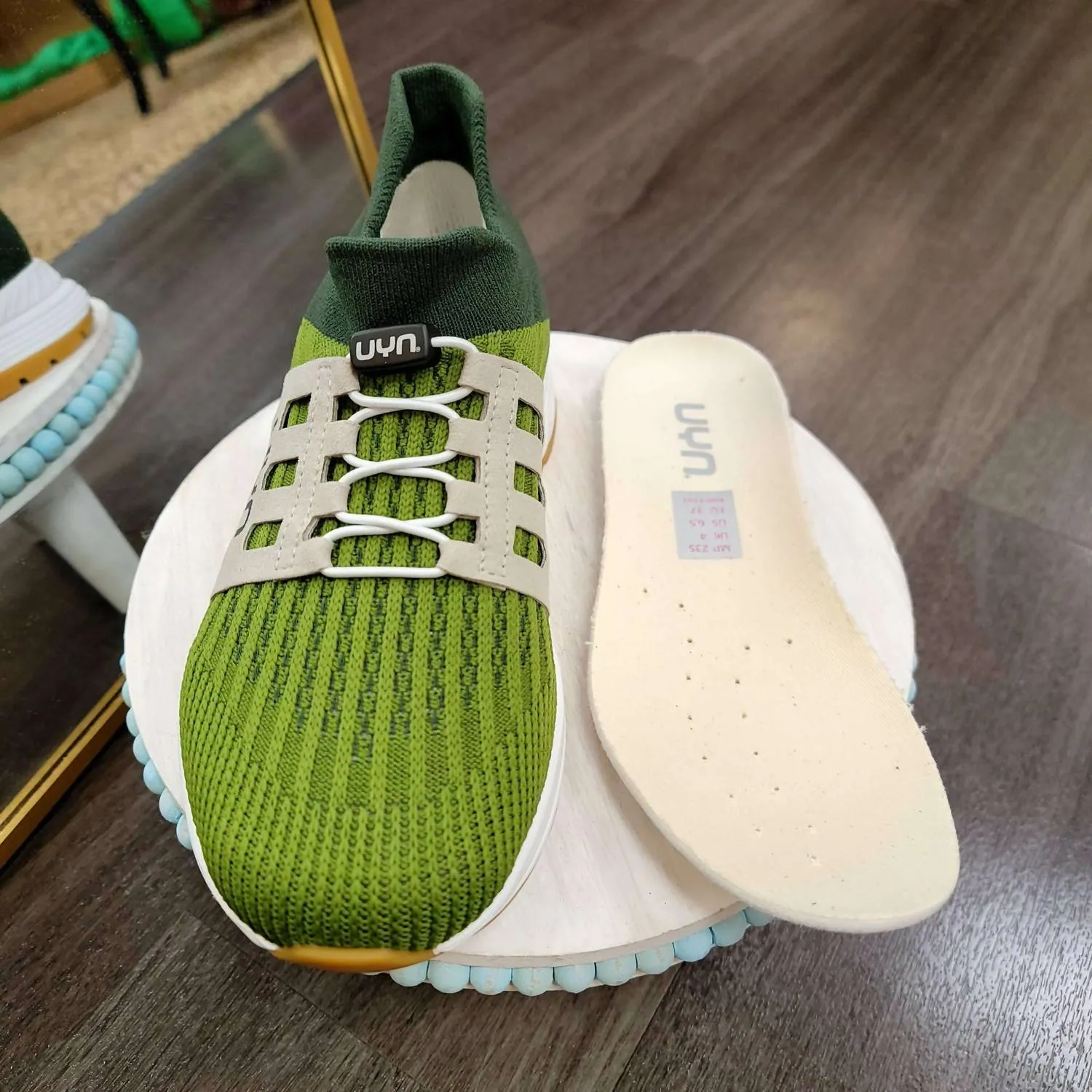 Women Washi Sneakers In Olive Green