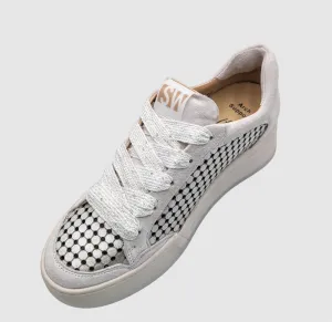 Women's 8.100.01 Sneaker In Ice Velour