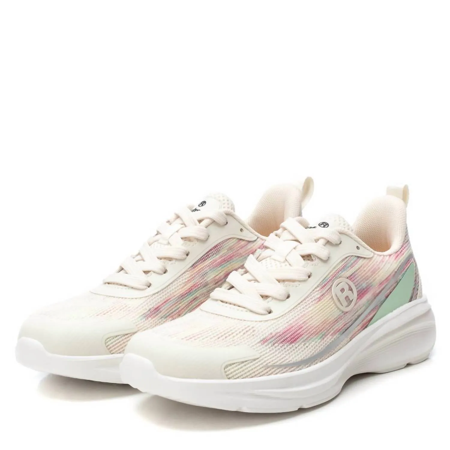 Women's Active Casual Sneakers In Beige