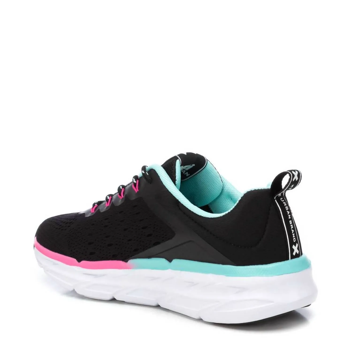 Women's Athletic Casual Sneakers In Black