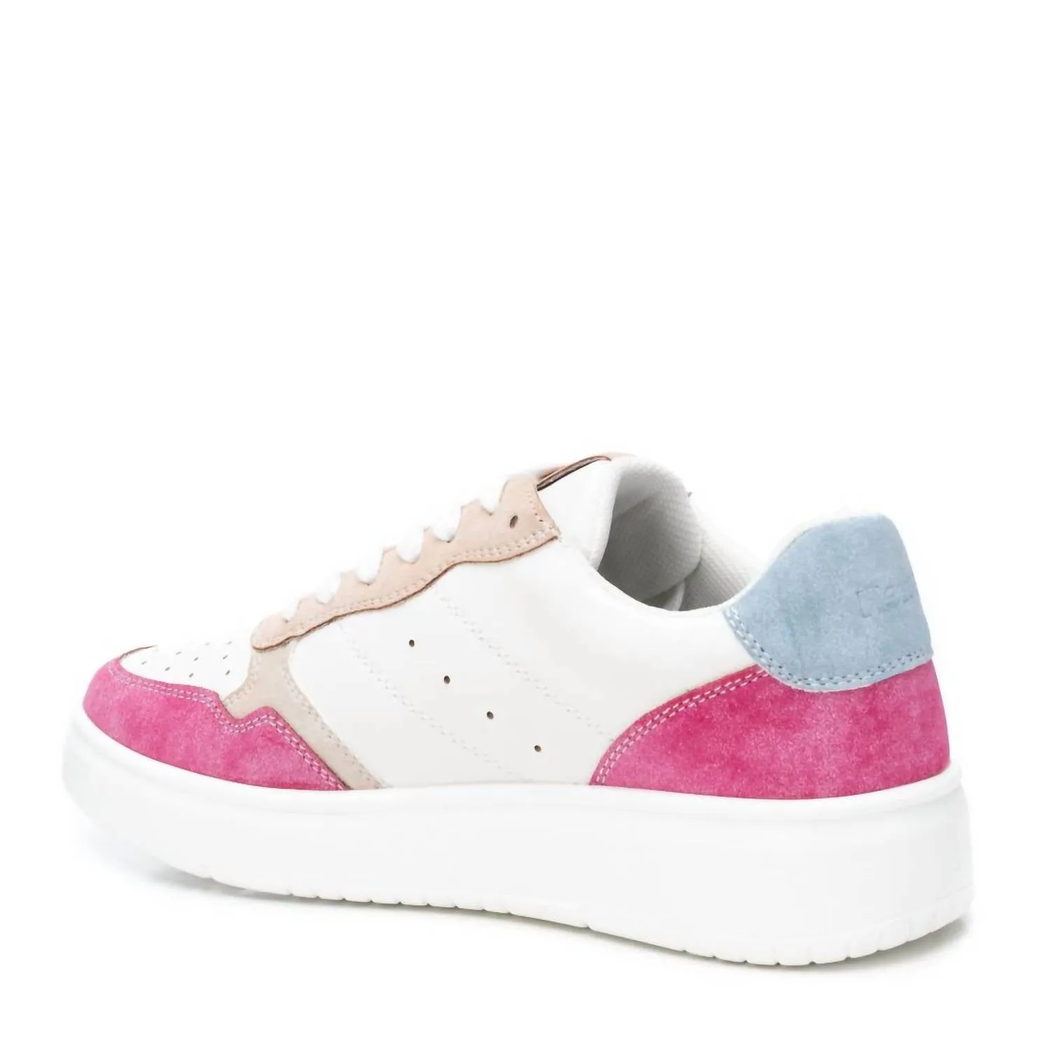 Women's Casual Comfort Sneakers In Nude
