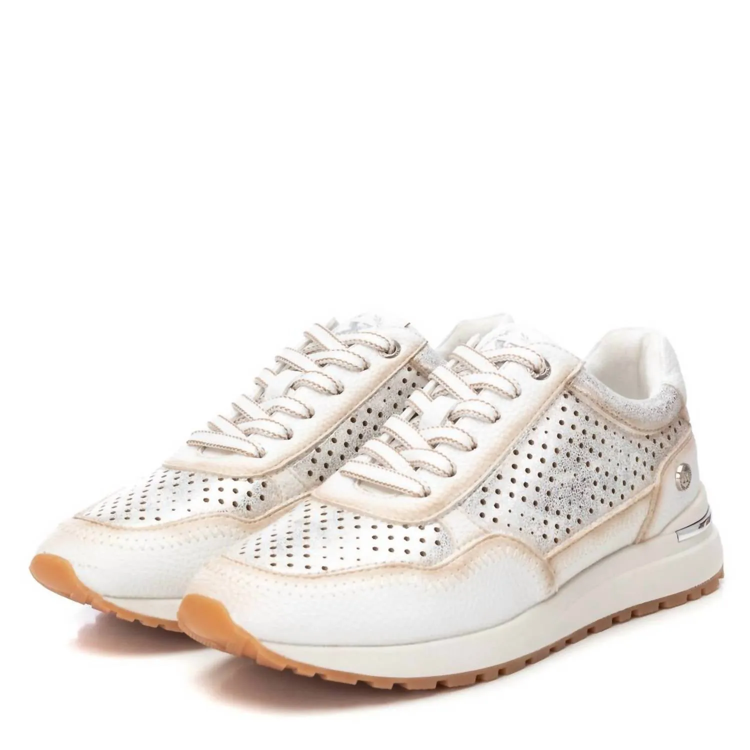 Women's Casual Fashion Sneakers In White