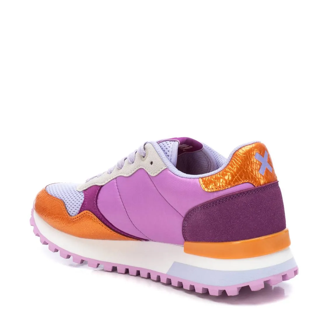 Women's Casual Sneakers By XTI