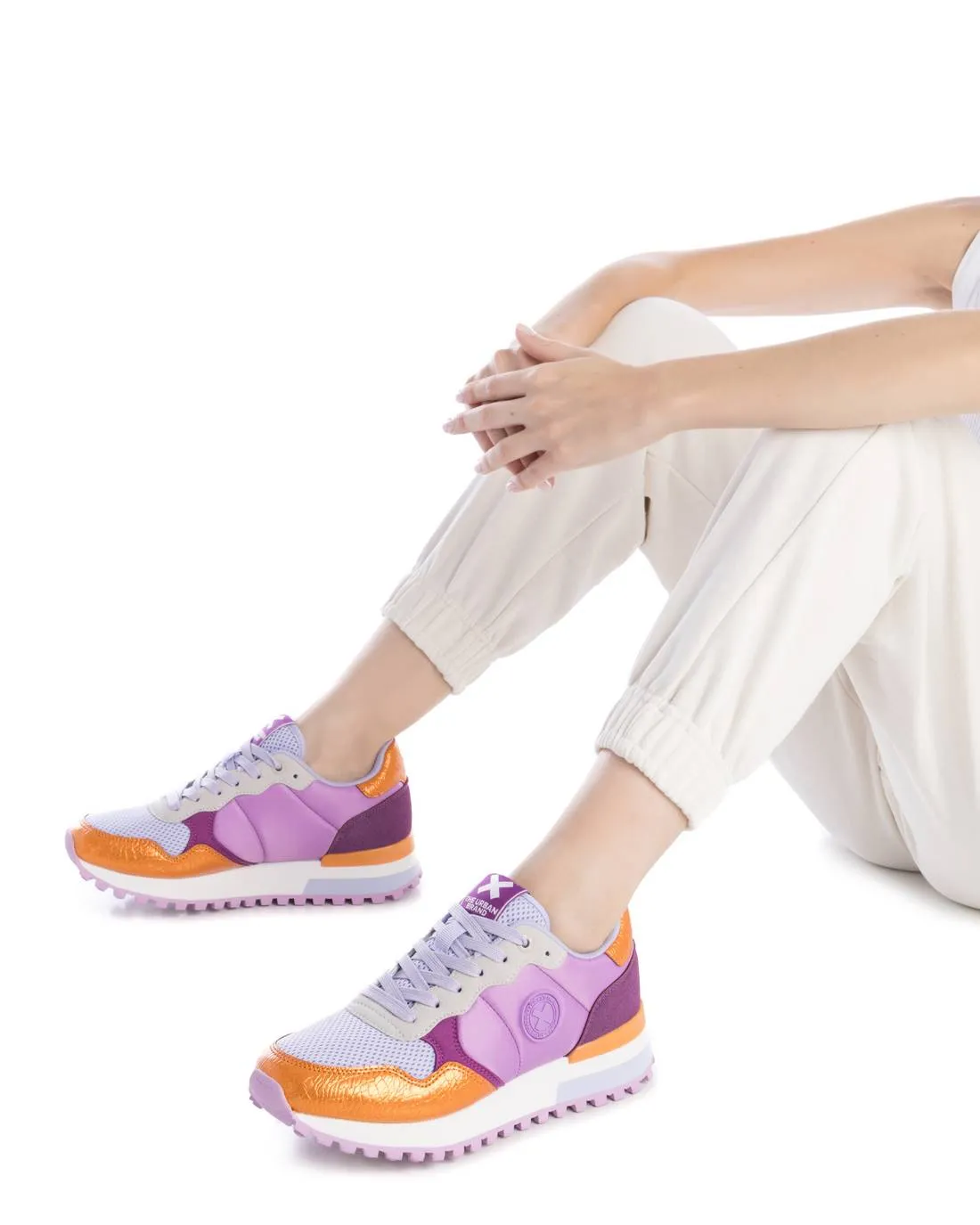 Women's Casual Sneakers By XTI