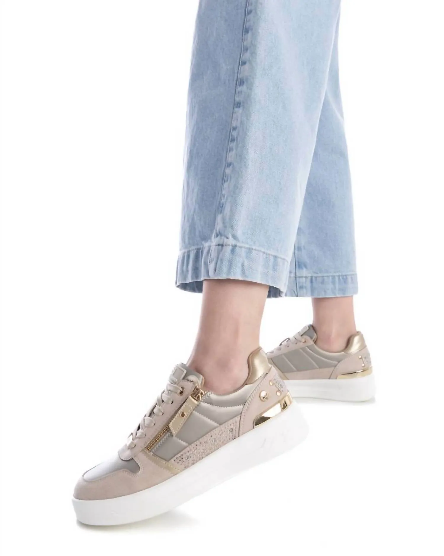 Women's Casual Sneakers In Beige