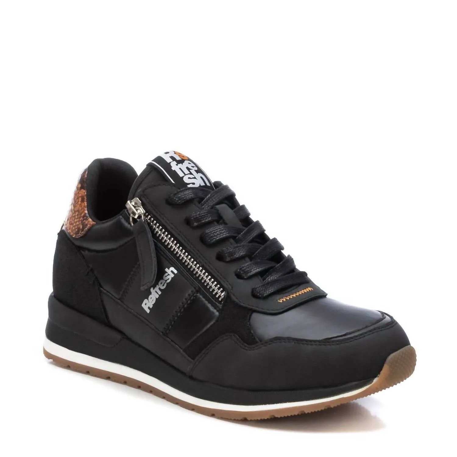 Women's Casual Sneakers In Black