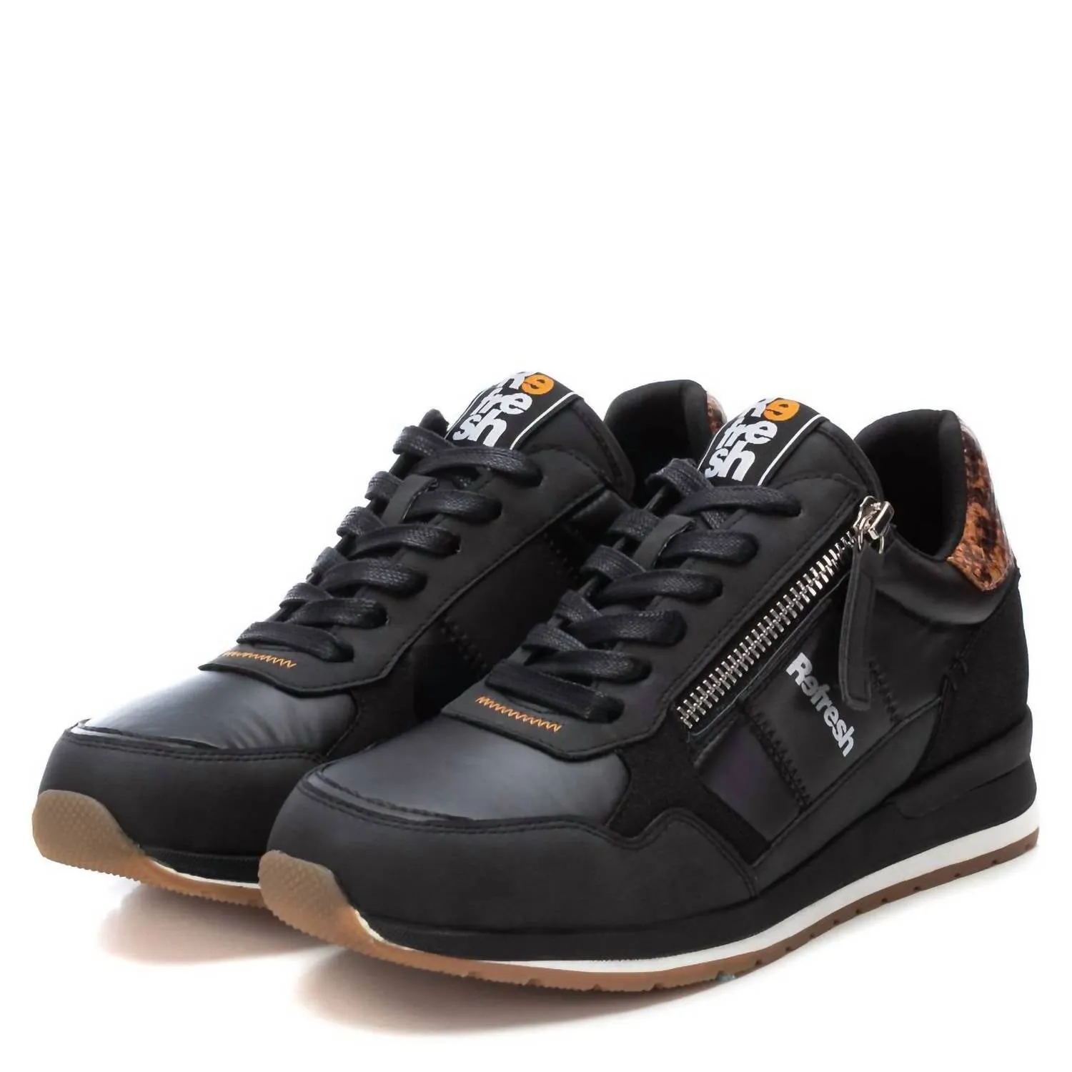 Women's Casual Sneakers In Black