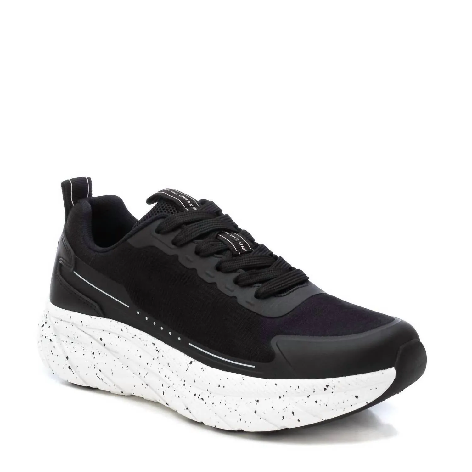 Women's Casual Sneakers In Black