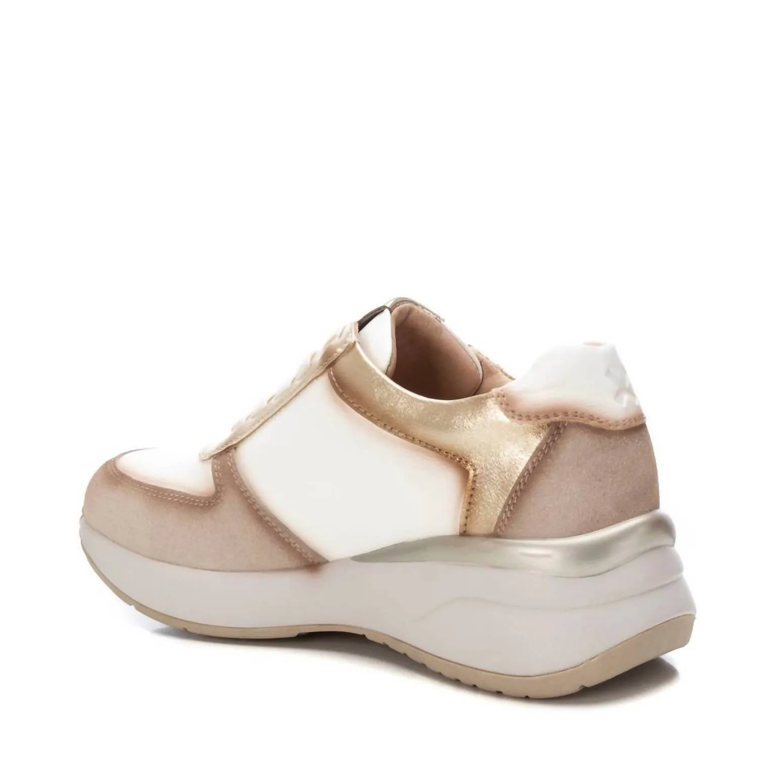 Women's Casual Sneakers In Ivory