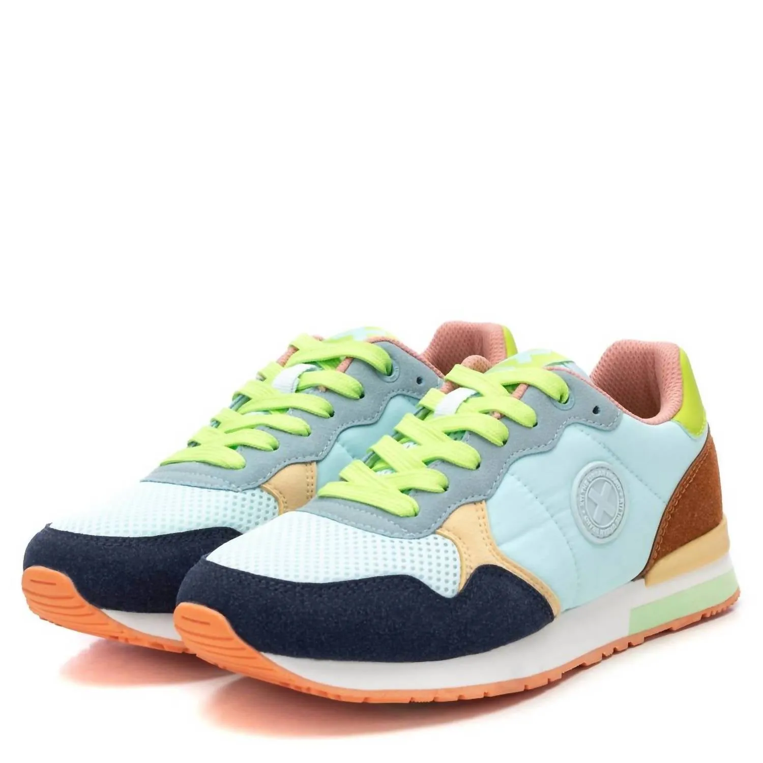 Women's Casual Sneakers In Light Blue
