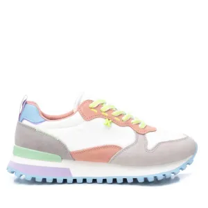 Women's Casual Sneakers In White