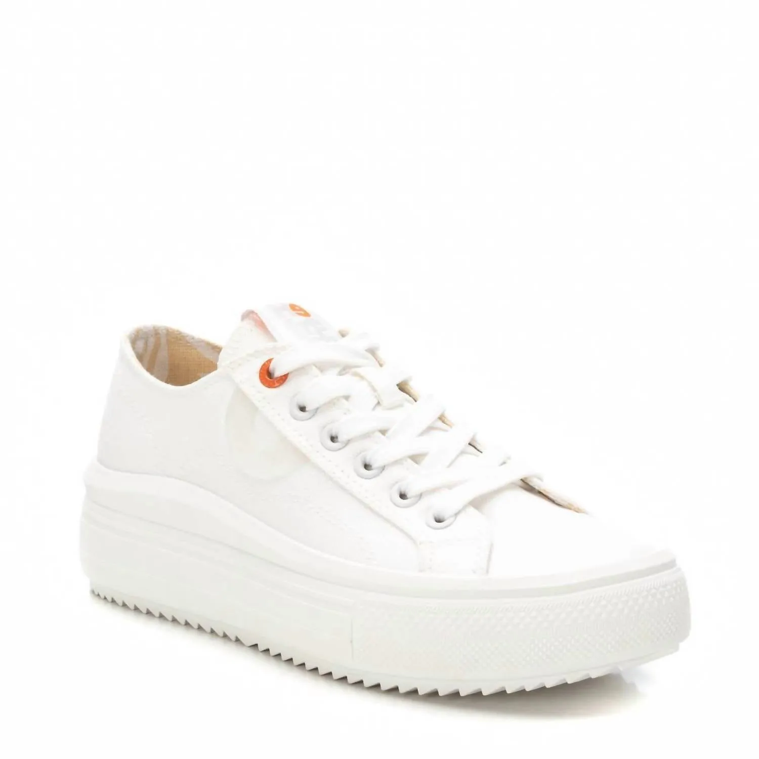 Women's Casual Sneakers In White
