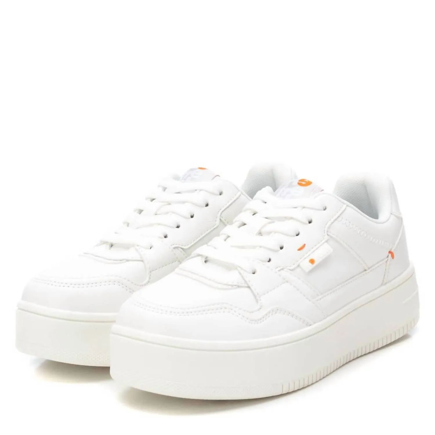 Women's Casual Sneakers In White