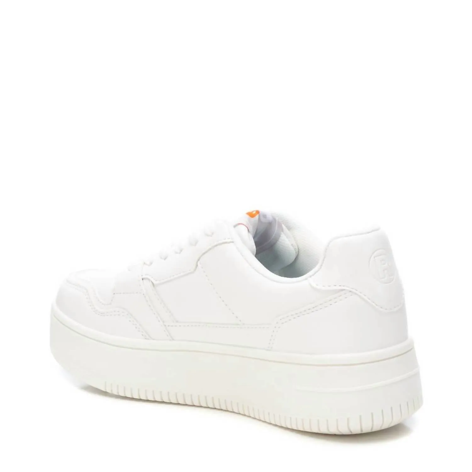 Women's Casual Sneakers In White