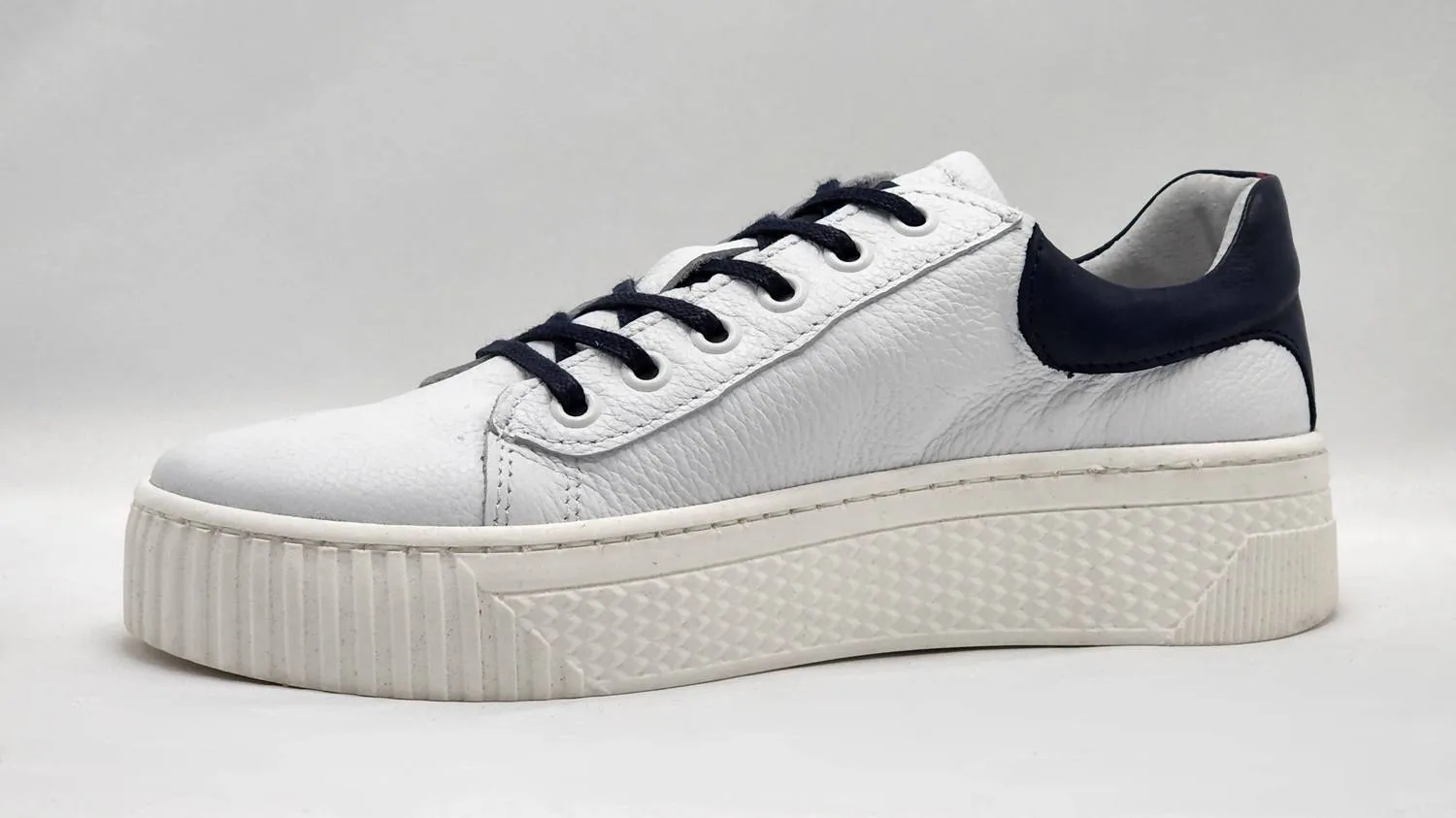 Women's Classic Leather Sneakers In White