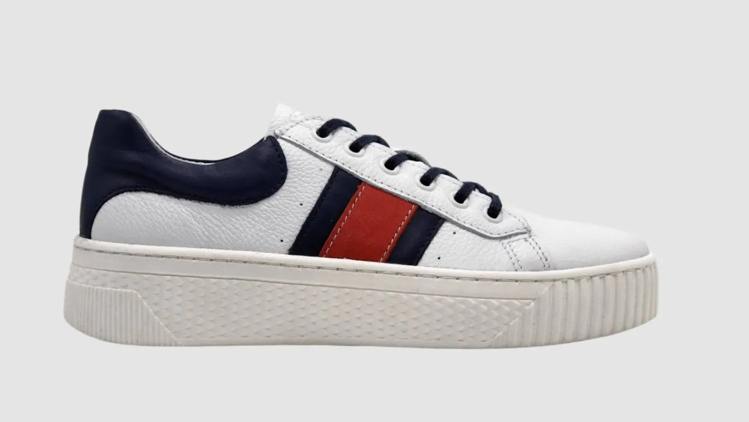 Women's Classic Leather Sneakers In White