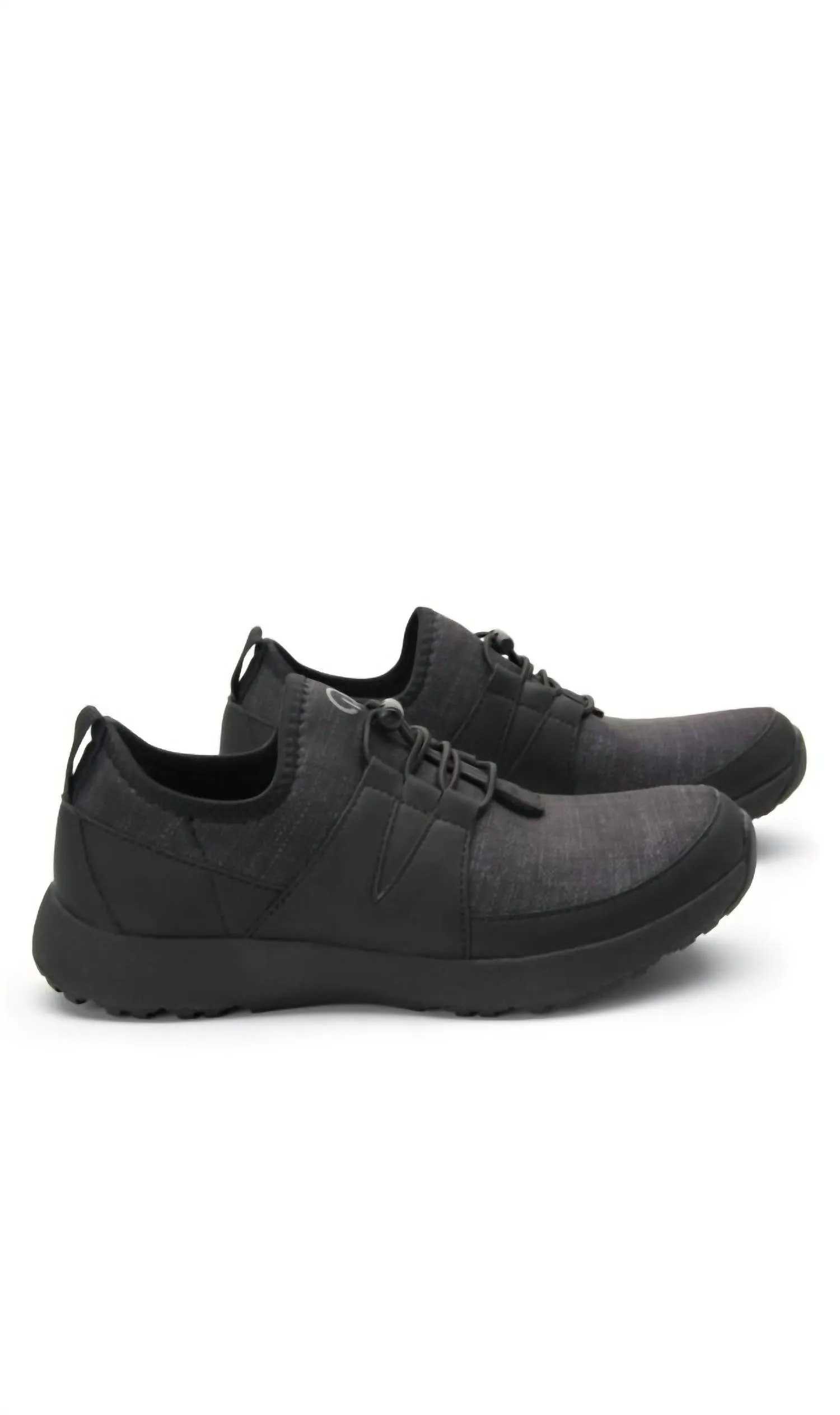 Women's Cynch Sneakers In Black