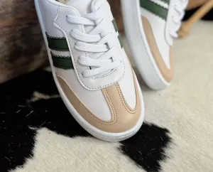 Women's Double Stripe Sneakers In White/green