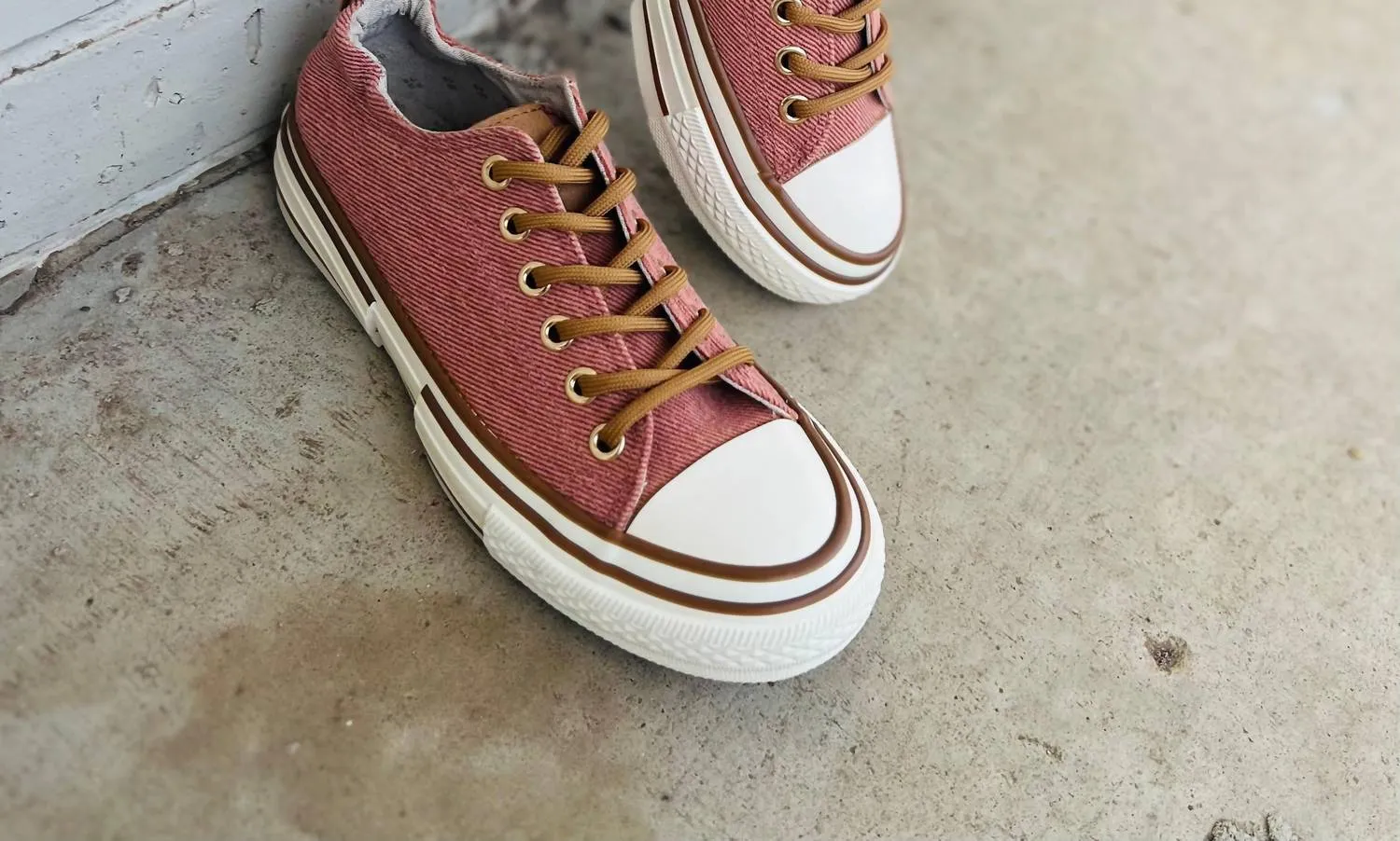 Women''s Driana Sneakers In Red