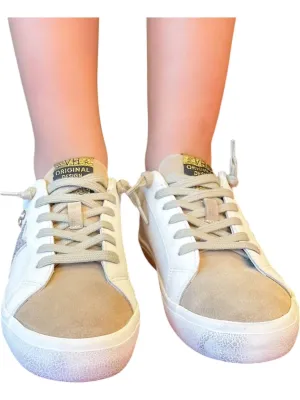 Women's Excel Sneakers In White/gold