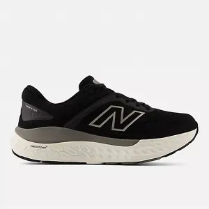 Women's Fresh Foam X 1540V4 Sneakers In Black White