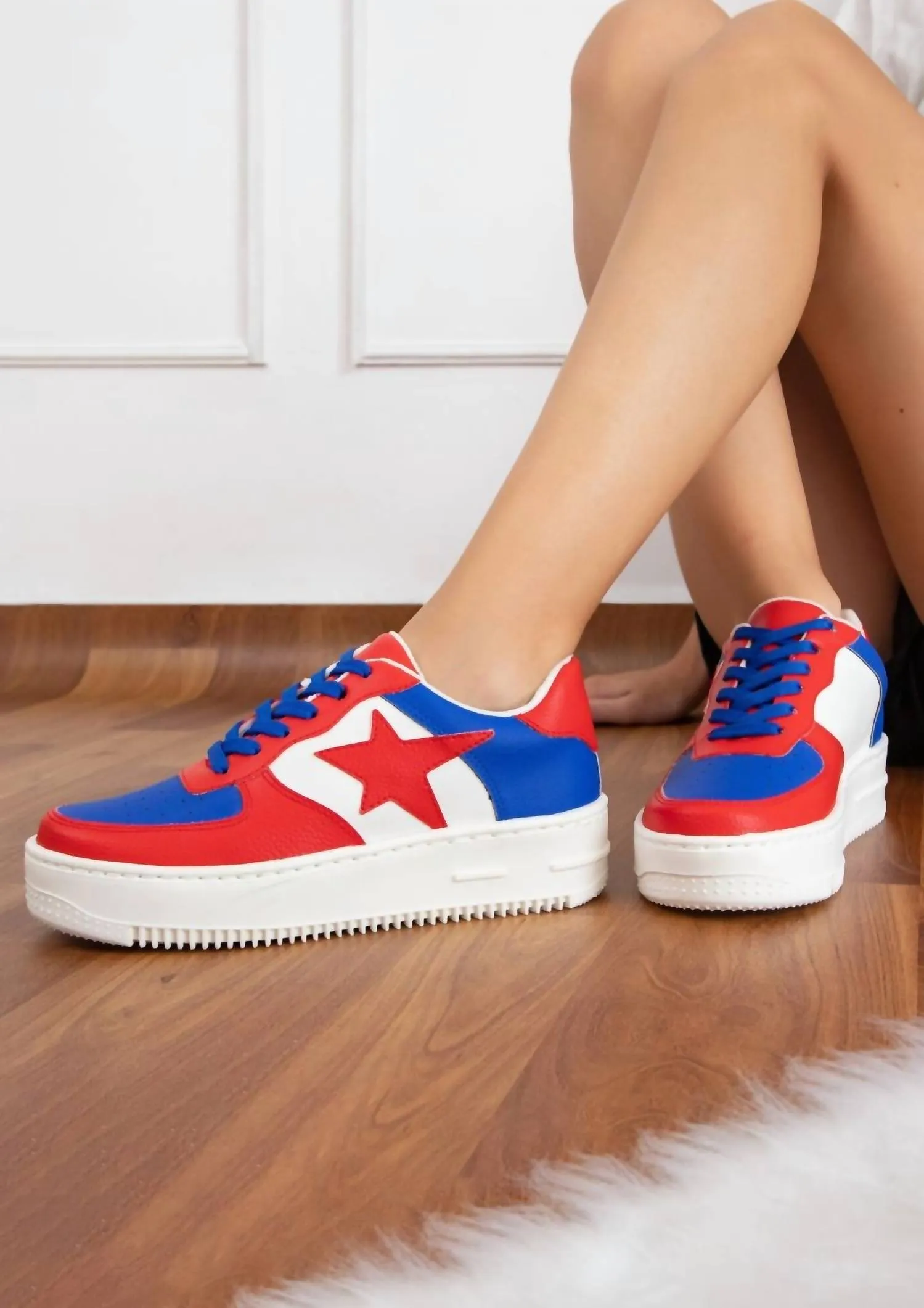 Women's Game Day Ready Star Sneakers In Red/blue