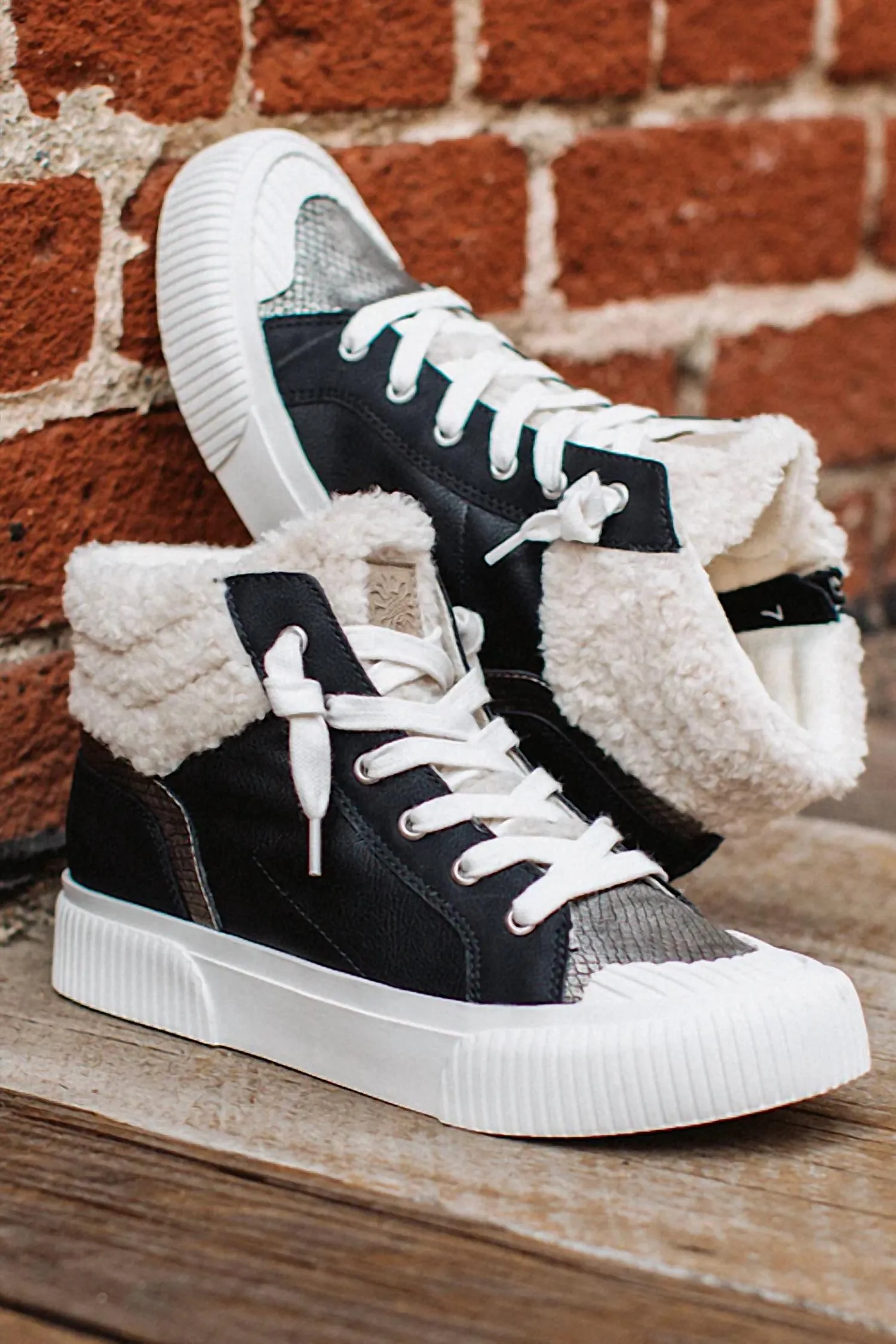 Women's Gaston High Top Sneaker In Black
