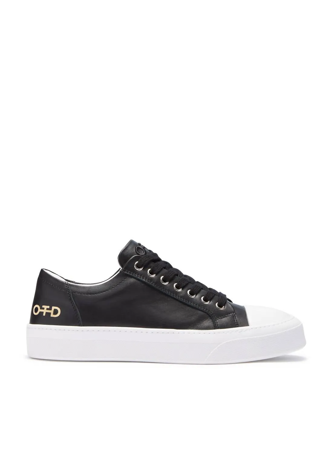 Women's Leather Low-Top Sneaker In Black