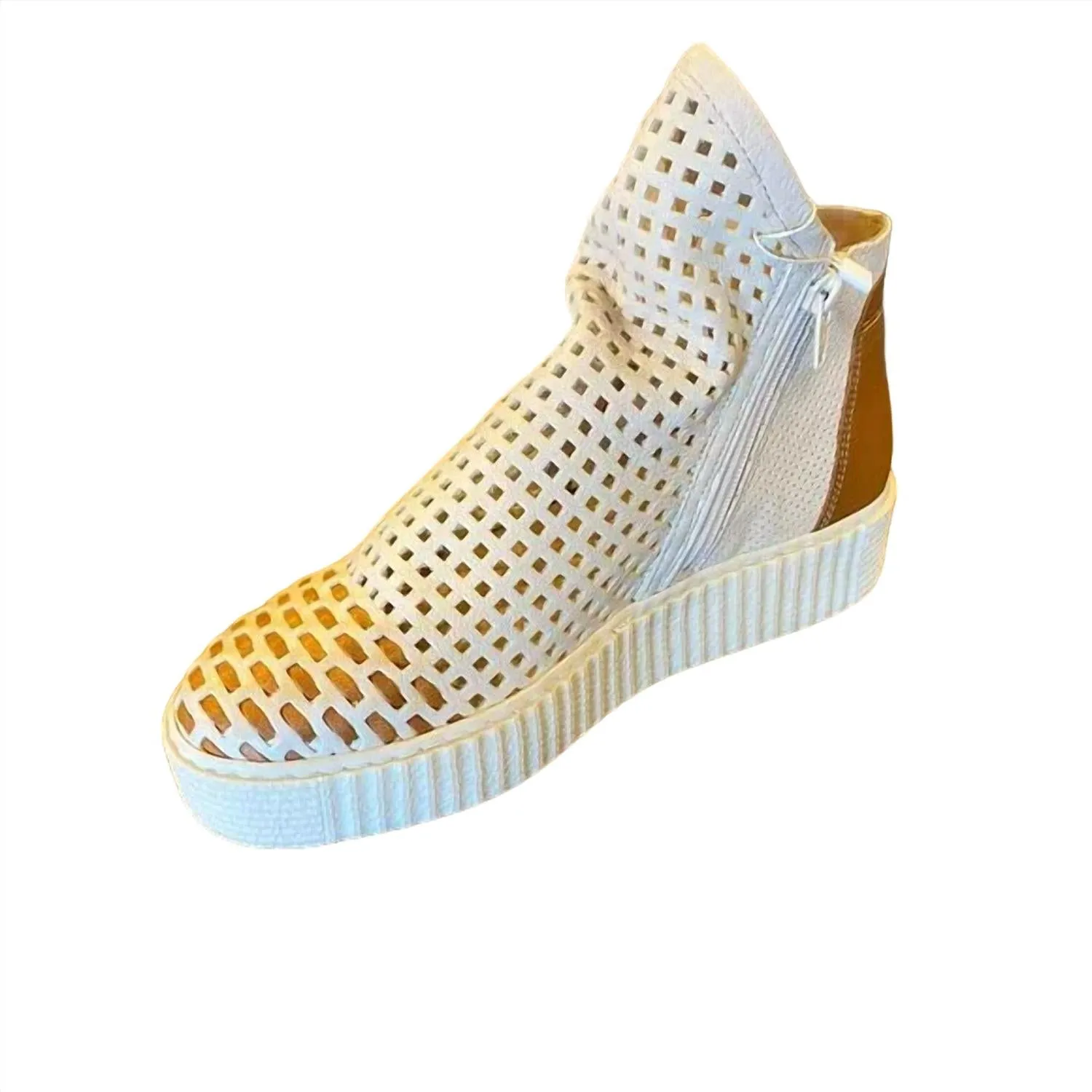 Women's Oslo Sneakers In White