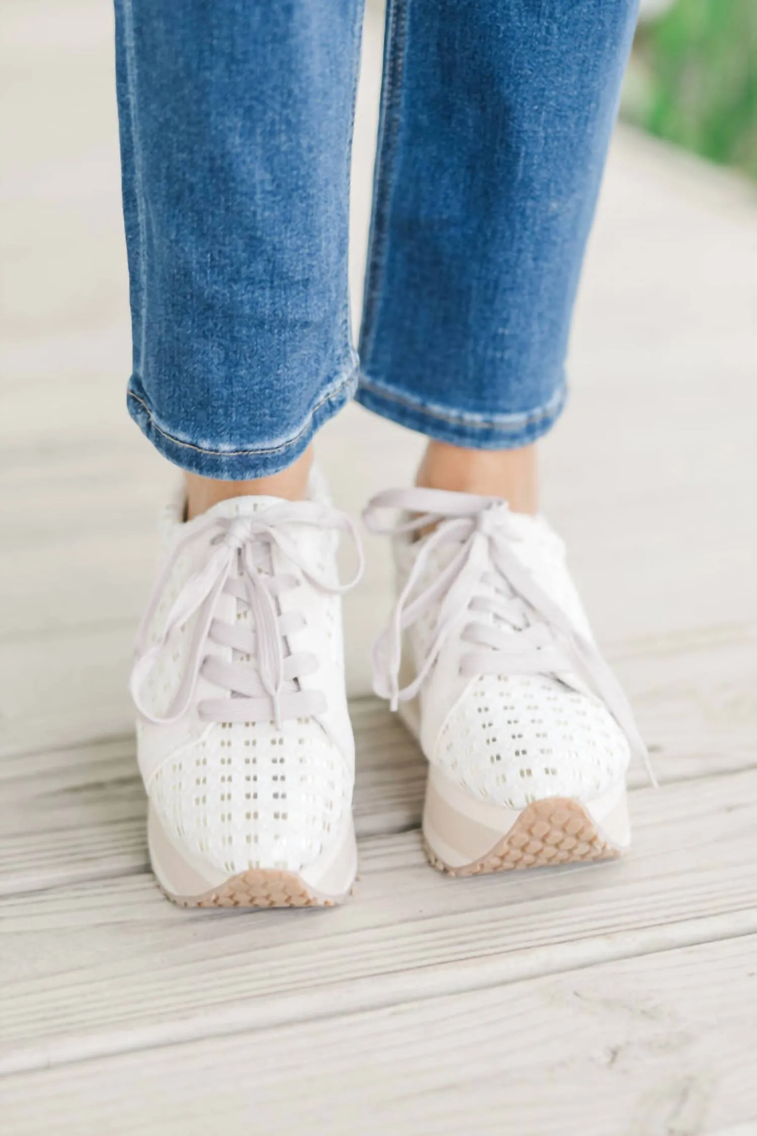 Women's Paloma Sneakers In Cream