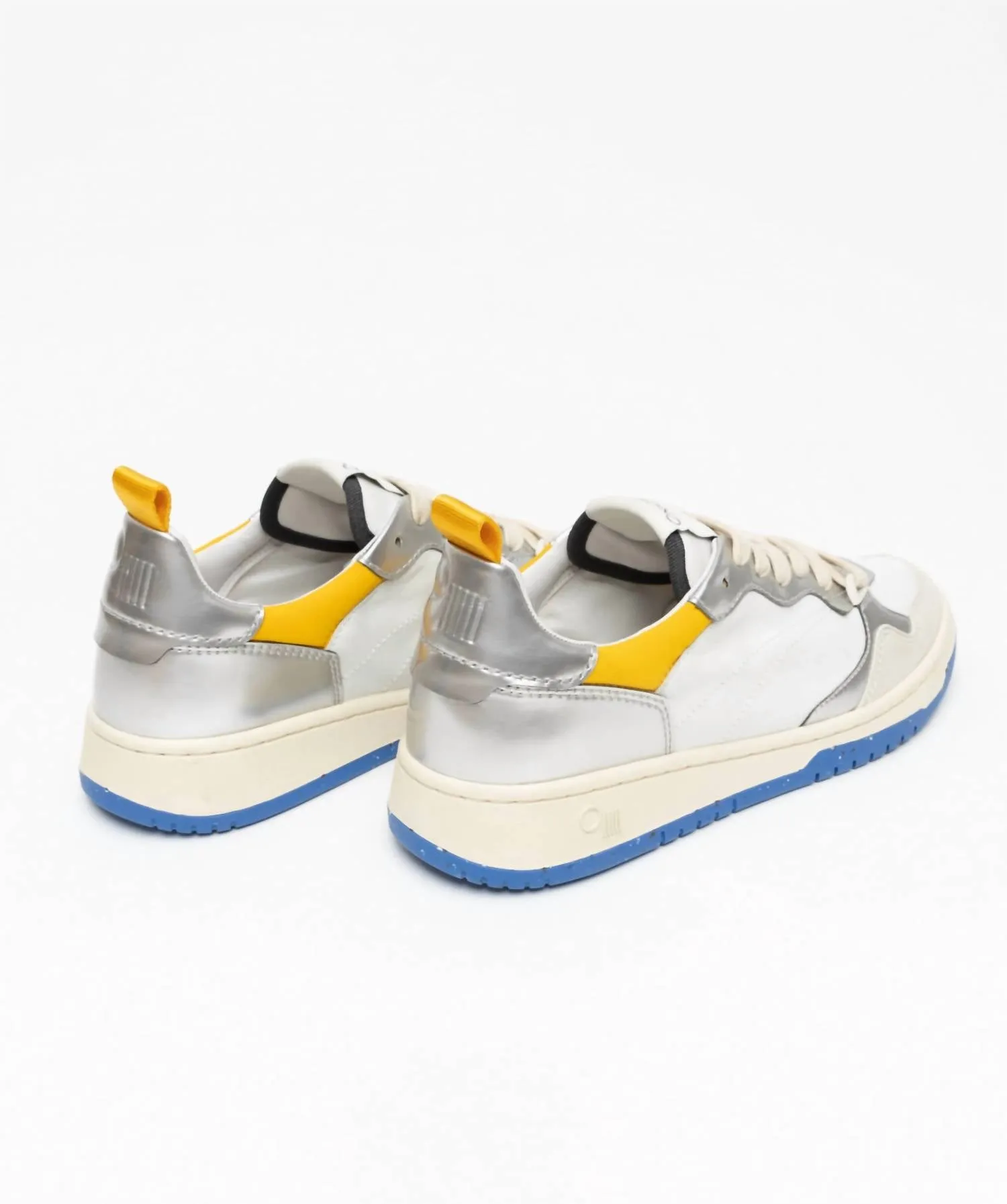 Women's Phoenix Sneakers In Silver Flash